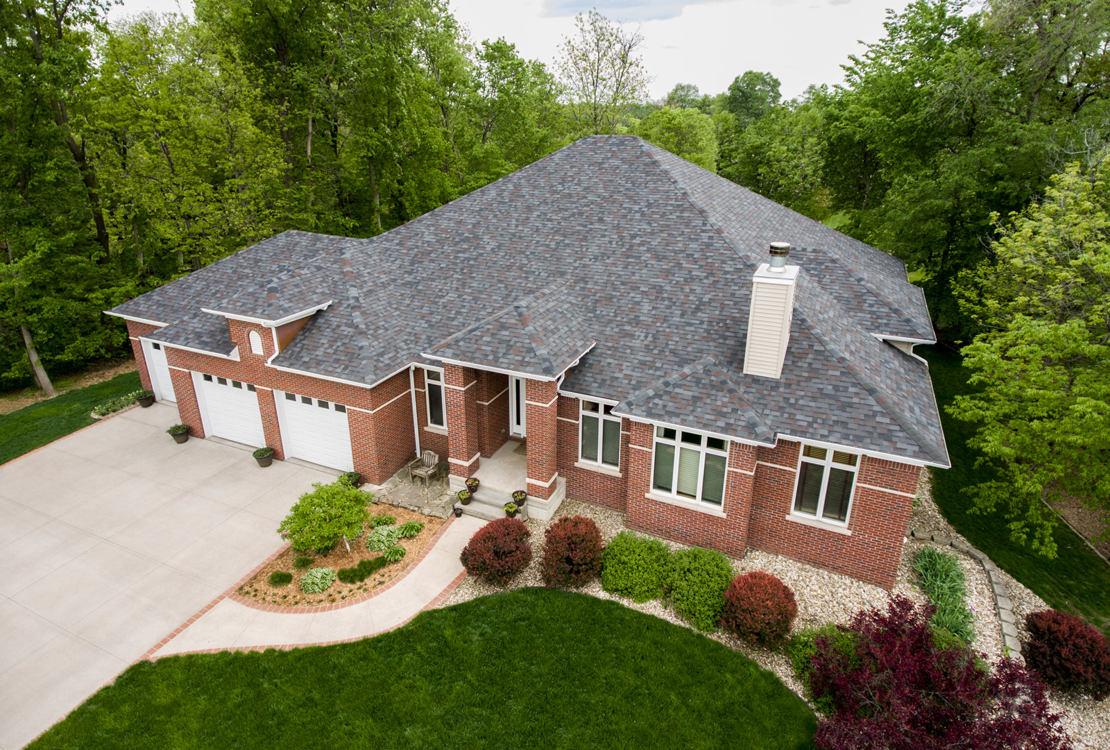 Malarkey Legacy — Class 4 impact-rated SBS-modified shingle